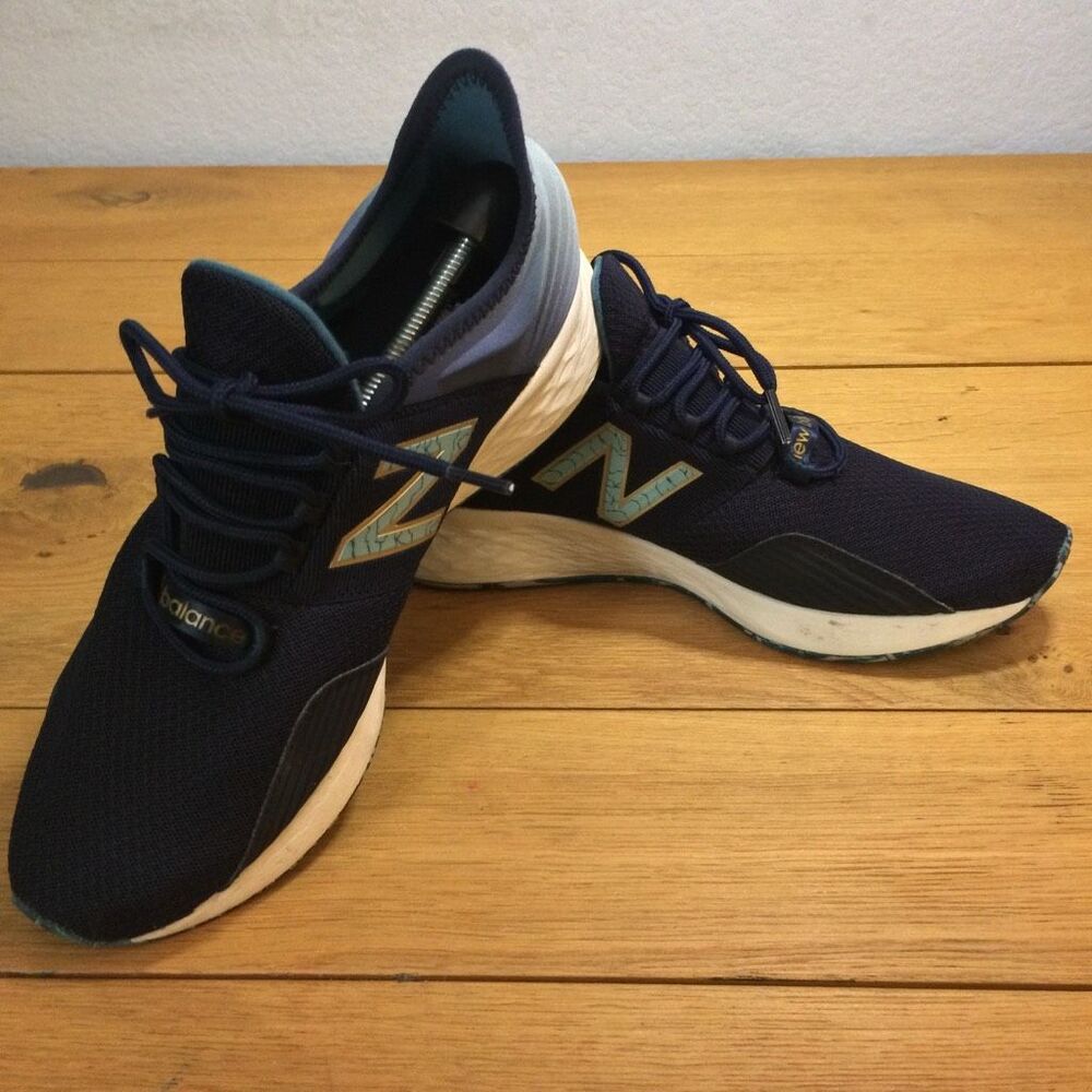 New Balance Fresh Foam Roav V1 Women's 9.5 navy - Picture 3 of 9